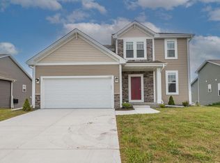 1523 Butternut Rdg, Oconomowoc, WI 53066