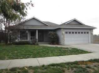 2028 Kingswood Dr, Medford, OR 97501