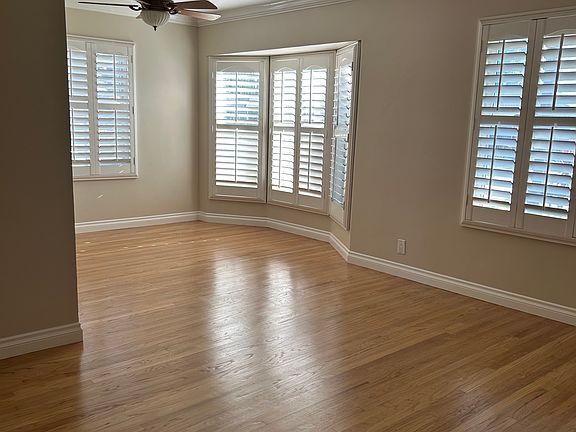 living room / dining room area