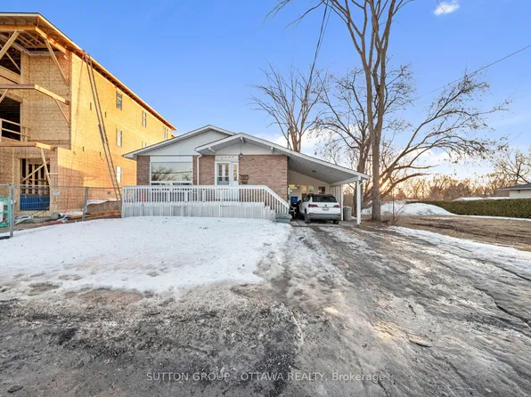 1150 Saint Pierre St, Ottawa, ON K1C 1L5