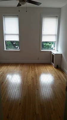 Rented by Mann Maurice A | media 5