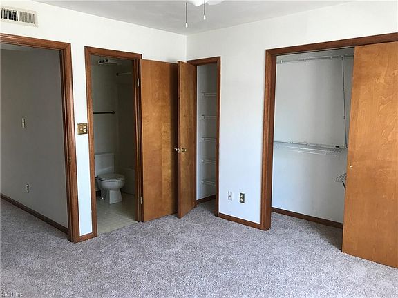 3rd image of 1301 Hampton Blvd APT 211