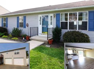 305 Kormit Dr, Red Lion, PA 17356