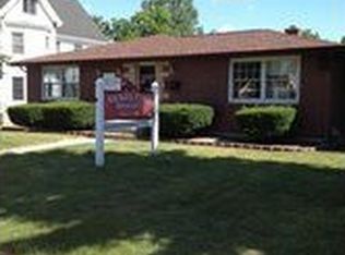 5532 Broadway St, Lancaster, NY 14086