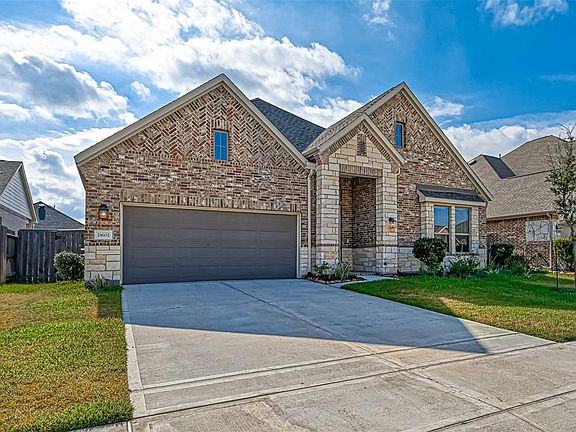 2nd image of 21602 Albertine Dr
