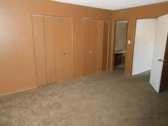 5th image of 1220 Northcliff Ave