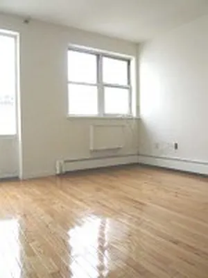 Rented by DSA Realty | media 38