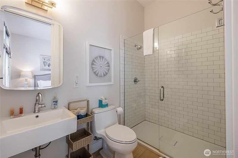 5th image of 204 Market Street #B