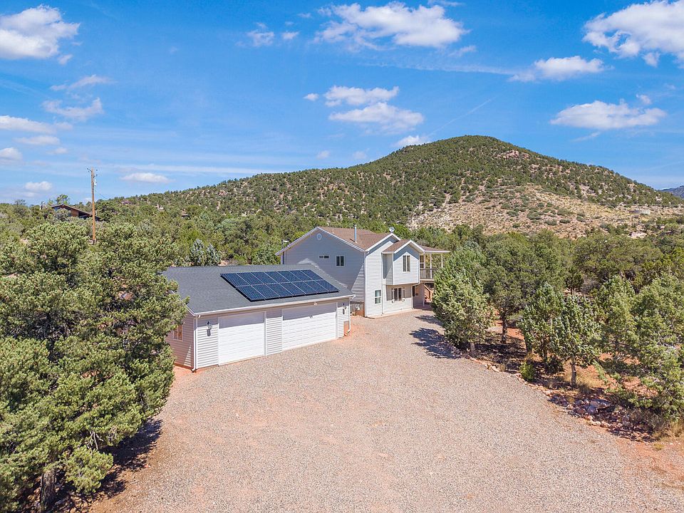 1st image of 425 E Mule Deer Rd