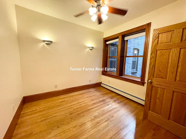 97 Myrtle St #1R — Photo 7