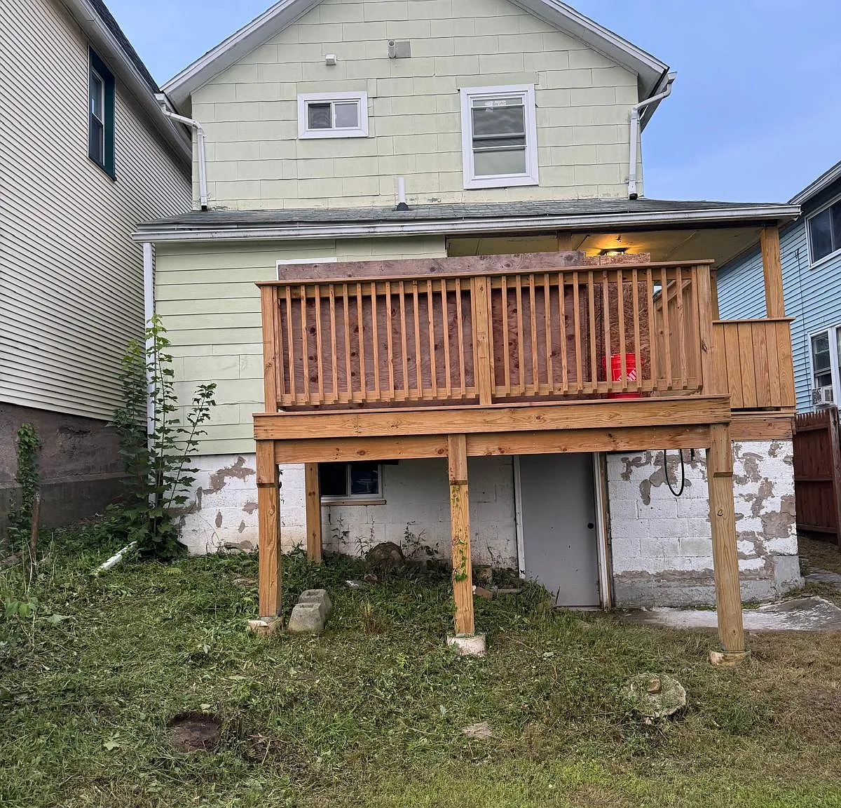 4 bed, 1270 sqft, $1,675 — Photo 2