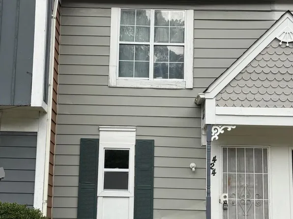 424 Prince Of Wales, Stone Mountain, GA 30083