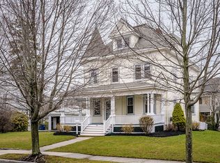 1 Meredith St, West Roxbury, MA 02132