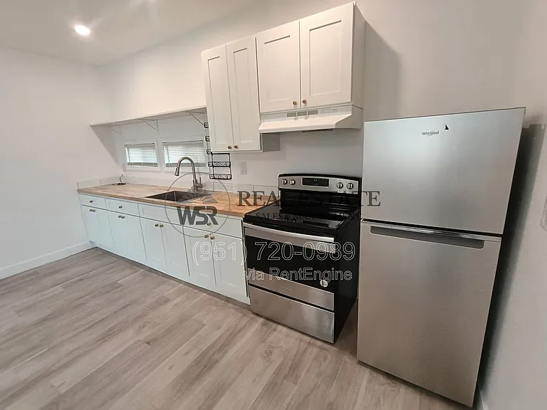 201 W Dale St #B — Photo 7