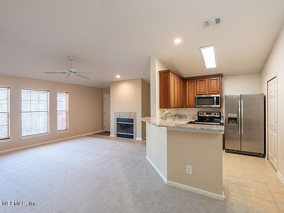 2nd image of 216 JARDIN DE MER Place #216