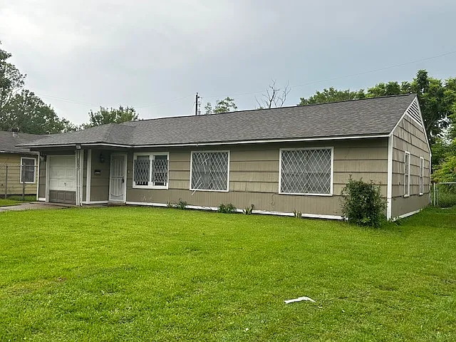 5607 Belmark St — Photo 2