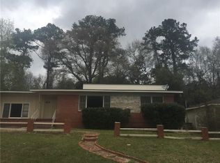 2526 McLaughlin Dr, Mobile, AL 36605