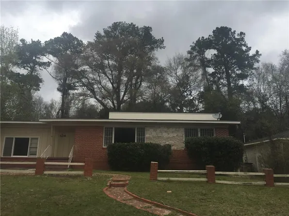 2526 McLaughlin Dr, Mobile, AL 36605