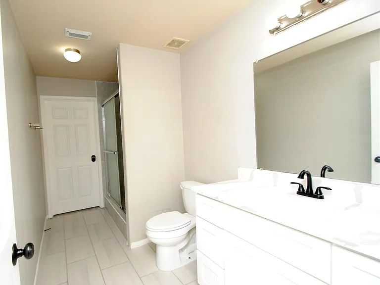 5910 Sugar Field Ln — Photo 30