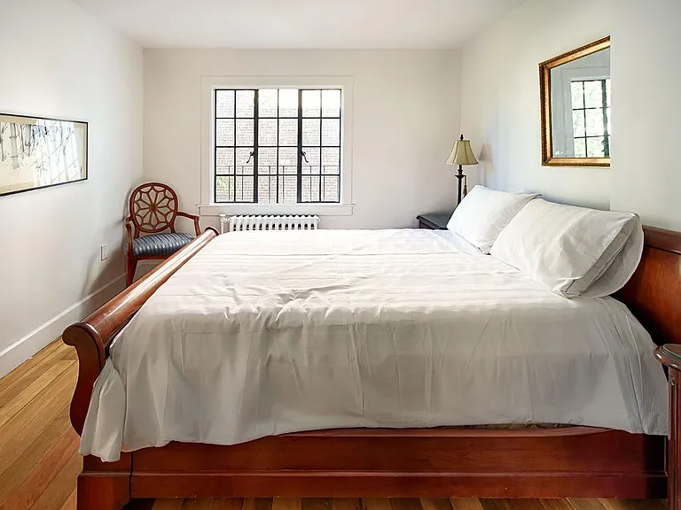 3 Everett St #2 — Photo 7