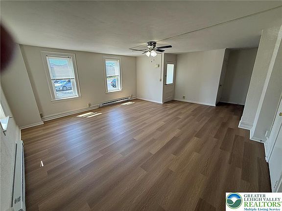 4th image of 1333 Overlook Rd #1