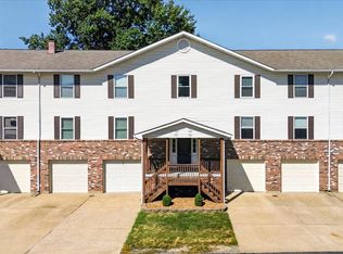885 Delray Dr #H, Saint Peters, MO 63376