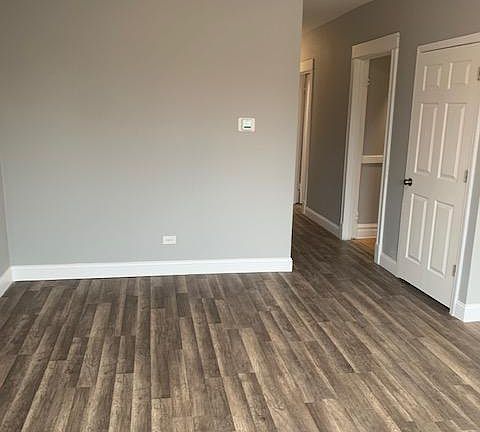 Living Area/Hallway