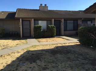 9242 Kirkby Ln, Stockton, CA 95210