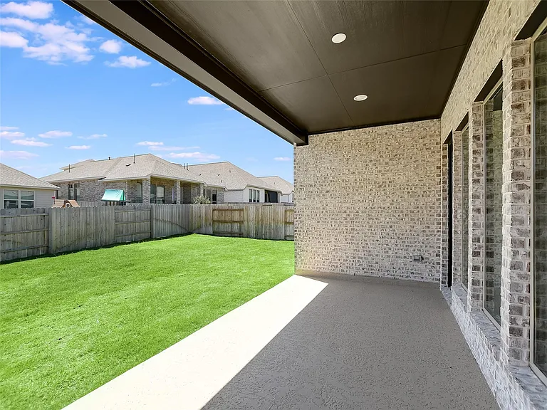 612 Jefferson Dr — Photo 26