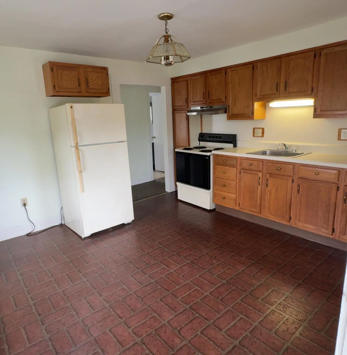 2 bed, 1.0 bath, 724 sqft, $1,200 — Photo 4