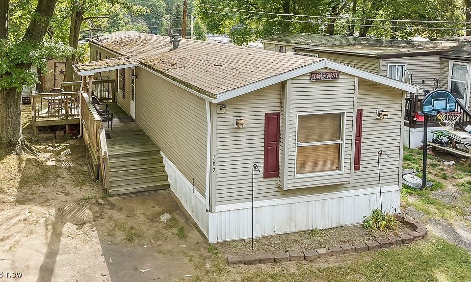 1st image of 165 Laverne Ln