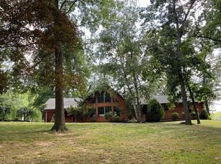 176 Country Hill Dr, Millersburg, PA 17061