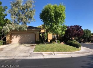 11 Emerald Dunes Cir, Henderson, NV 89052