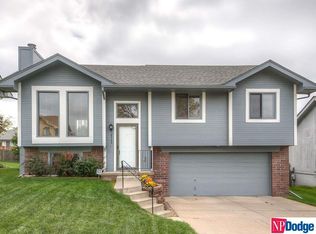8303 Girard St, Omaha, NE 68122