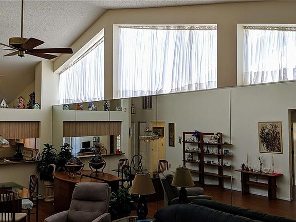 5th image of 5516 Greyston St