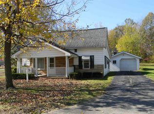 924 11th St NW, Linton, IN 47441