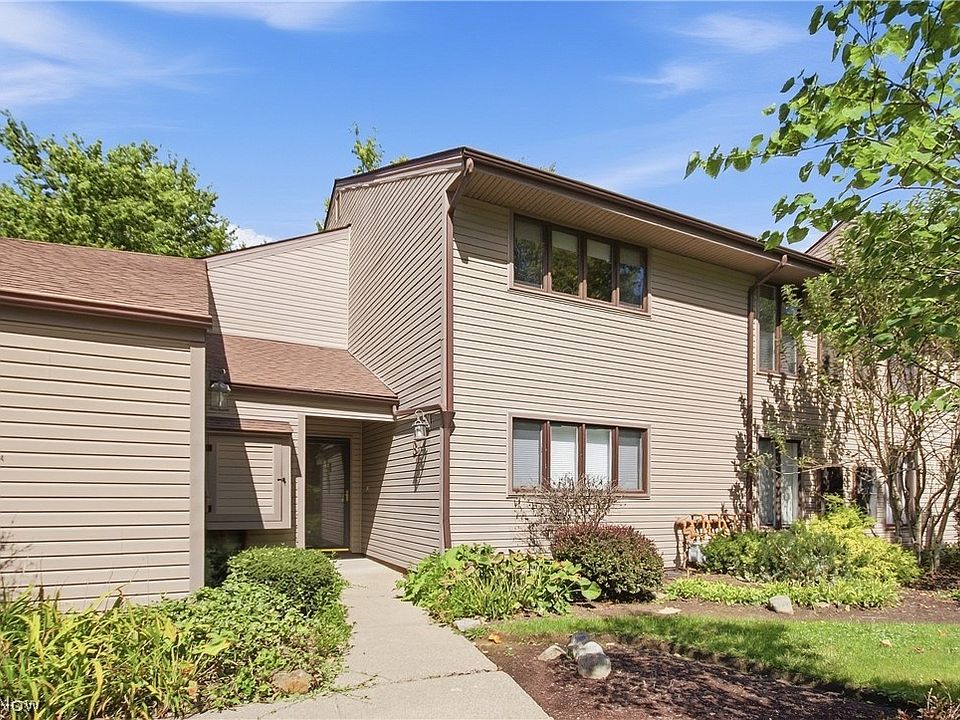 1st image of 16575 Wren Rd #3A