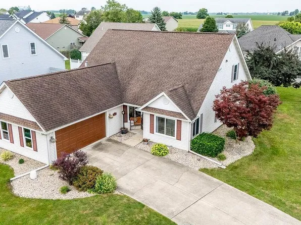 1513 E Crane Pond Dr, Marion, IN 46952