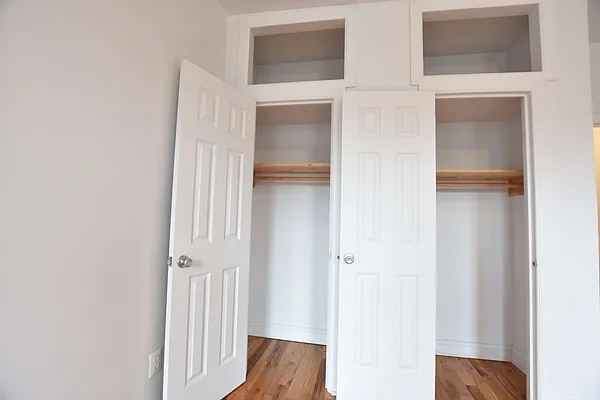 Rented by Clove Realty LLC | media 20