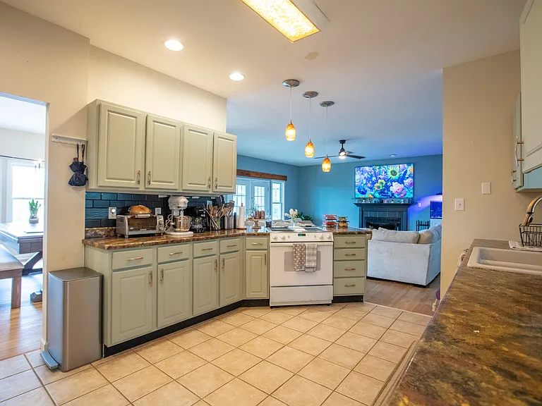 7740 Tressa Cir #1 — Photo 10