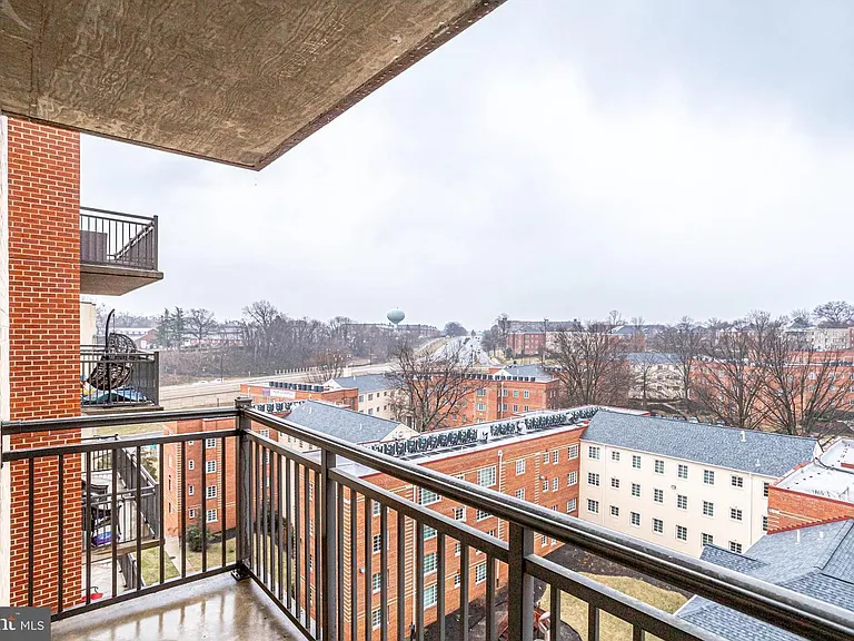2220 Fairfax Dr #803 — Photo 38