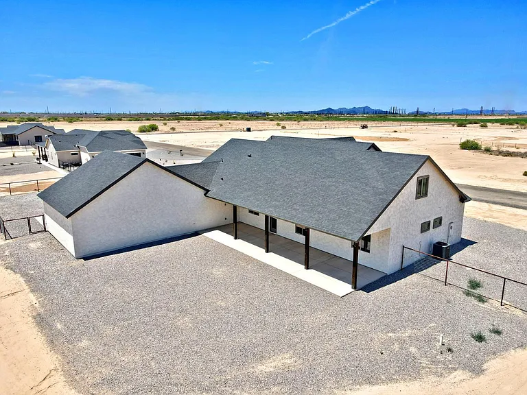 2351 E Cana Ln — Photo 67