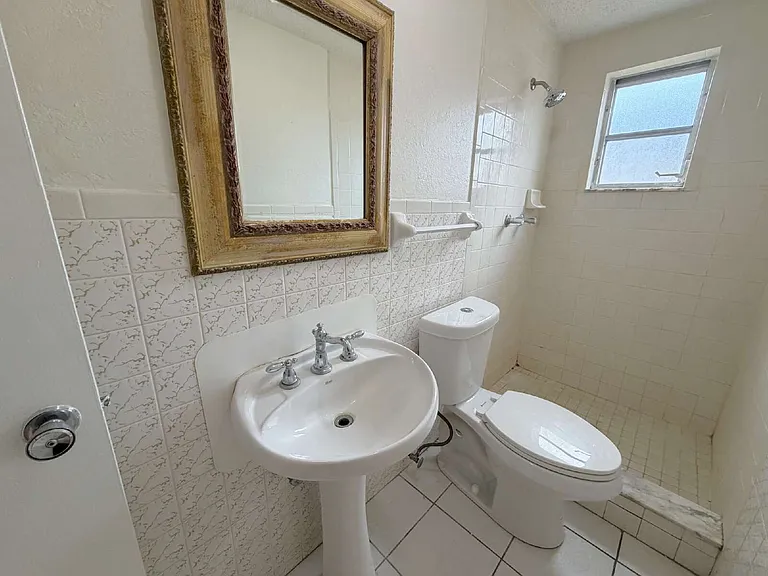 11701 Alpine Pkwy — Photo 8