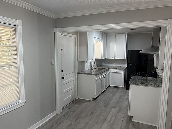 2nd image of 2918 Danforth Dr