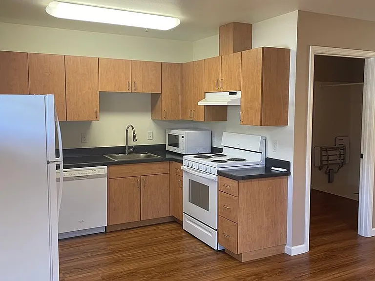 162 E Tall Fir Ct — Photo 5