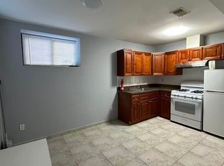 55 Perona Ln #BASEMENT, Staten Island, NY 10308
