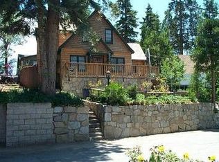 28853 Cedar Dr, Lake Arrowhead, CA 92352