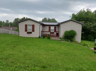 909 Mountain View Rd, Etowah, TN 37331