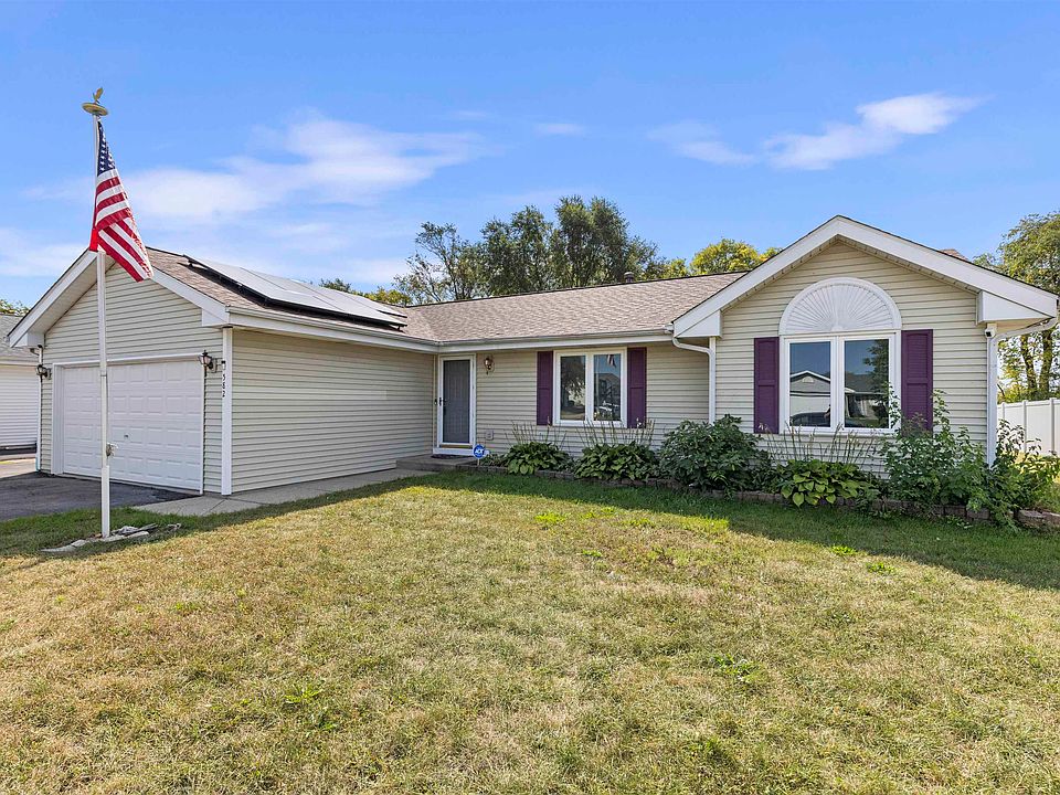 1st image of 582 Angelica Ln