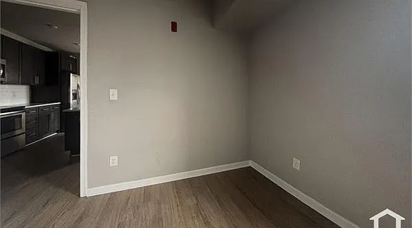 2 bed, $1,795 — Photo 3